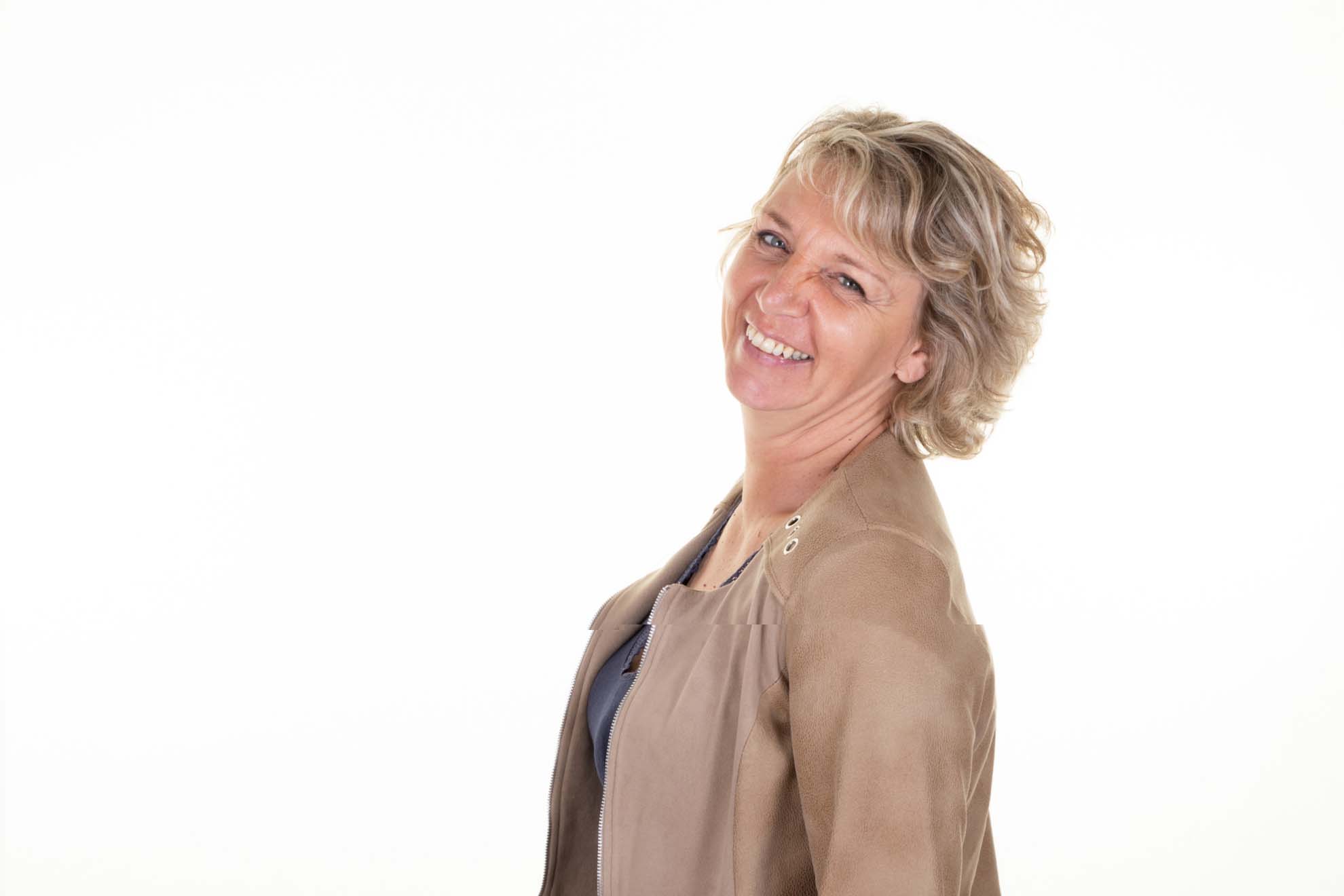 BHRT vs. Synthetic Hormones: What’s the Difference?